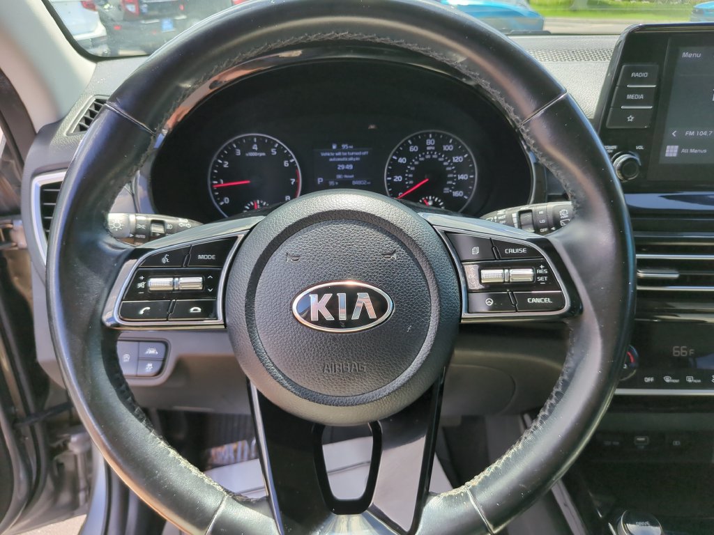 Used 2021 Kia Seltos EX AWD/4WD image 32