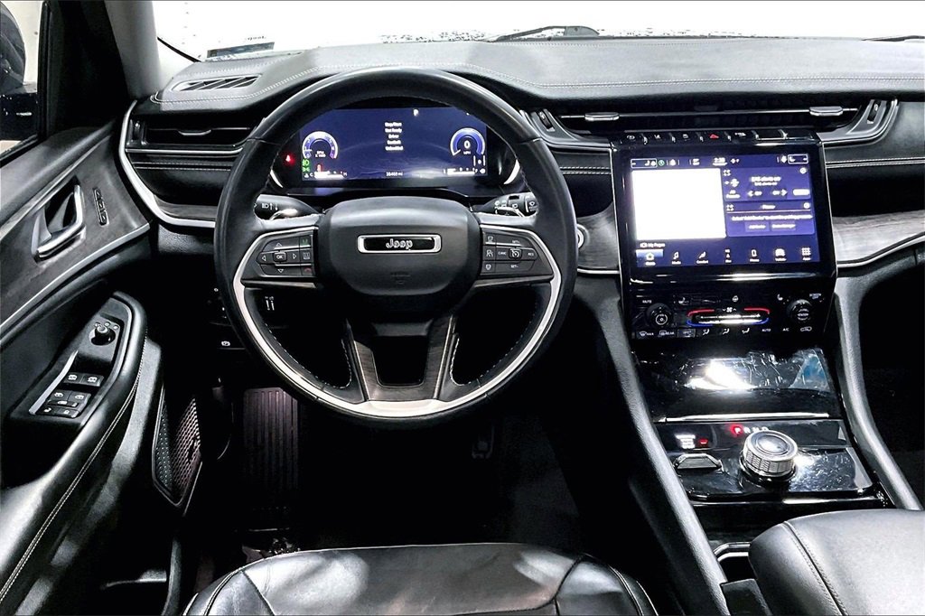Used 2021 Jeep Grand Cherokee L Limited image 5
