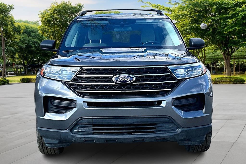 Certified 2023 Ford Explorer XLT AWD/4WD image 3