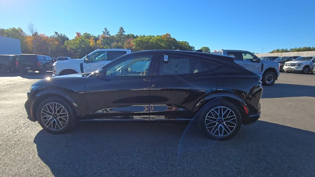 Certified 2024 Ford Mustang Mach-E Premium AWD/4WD image 17