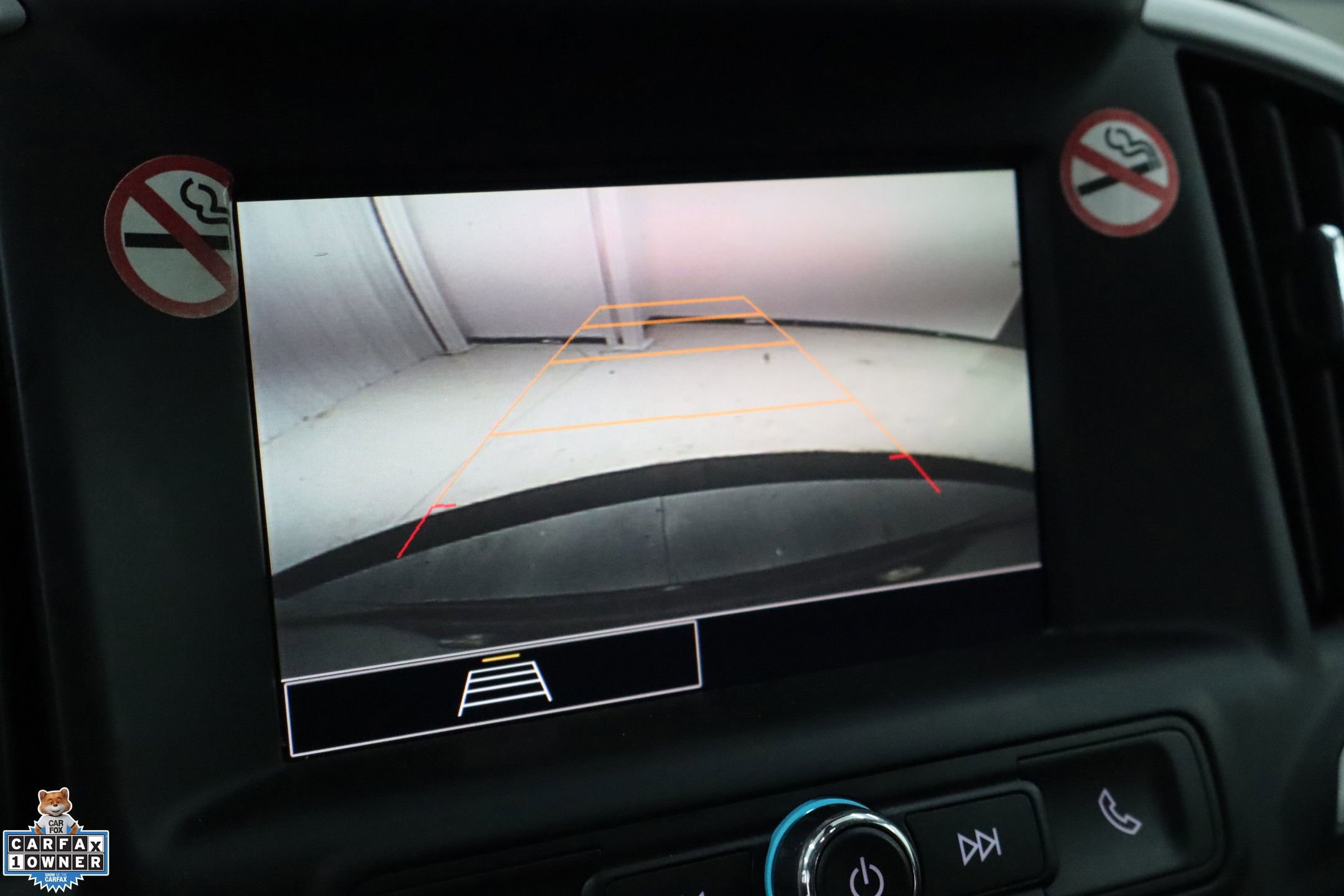 Used 2024 GMC Terrain SLE image 27