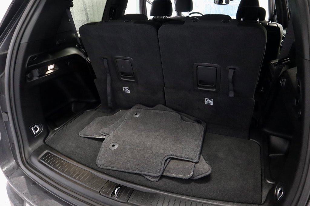 Used 2024 Jeep Grand Cherokee L Laredo image 12