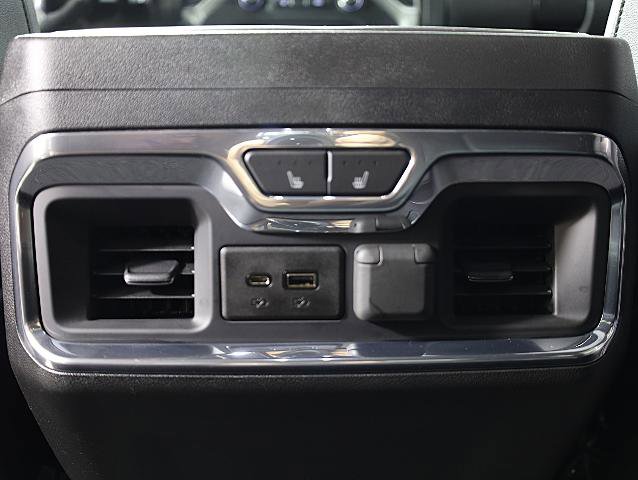 Used 2019 Chevrolet Silverado 1500 LTZ w/ LTZ Plus Package AWD/4WD image 17