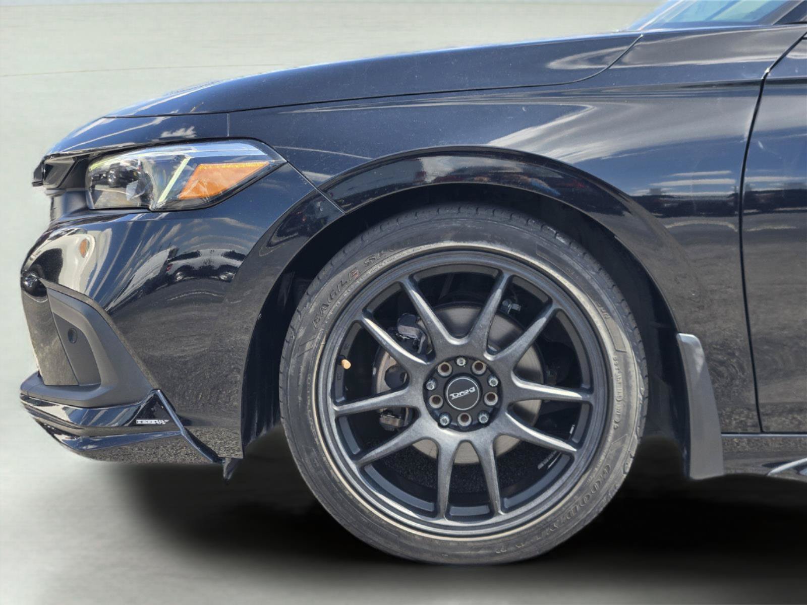 Used 2022 Honda Civic Touring image 9