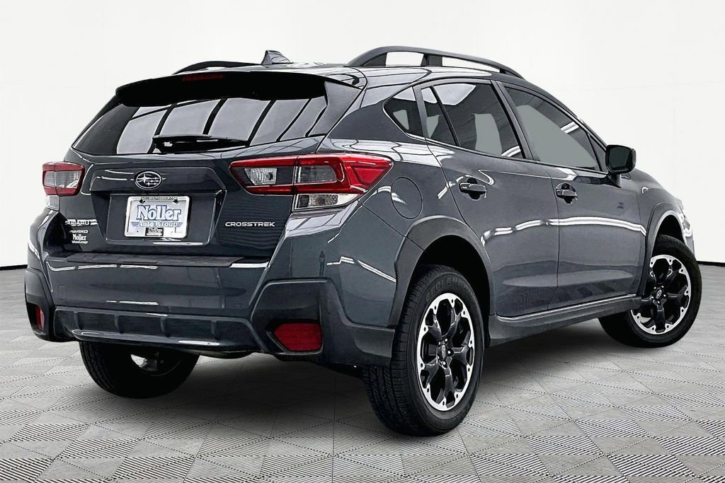 Used 2023 Subaru Crosstrek 2.0i Premium AWD/4WD image 2