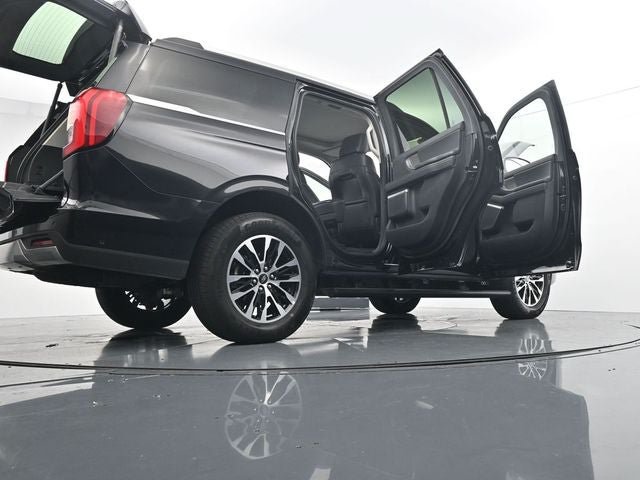 Certified 2025 Ford Expedition Platinum AWD/4WD image 45
