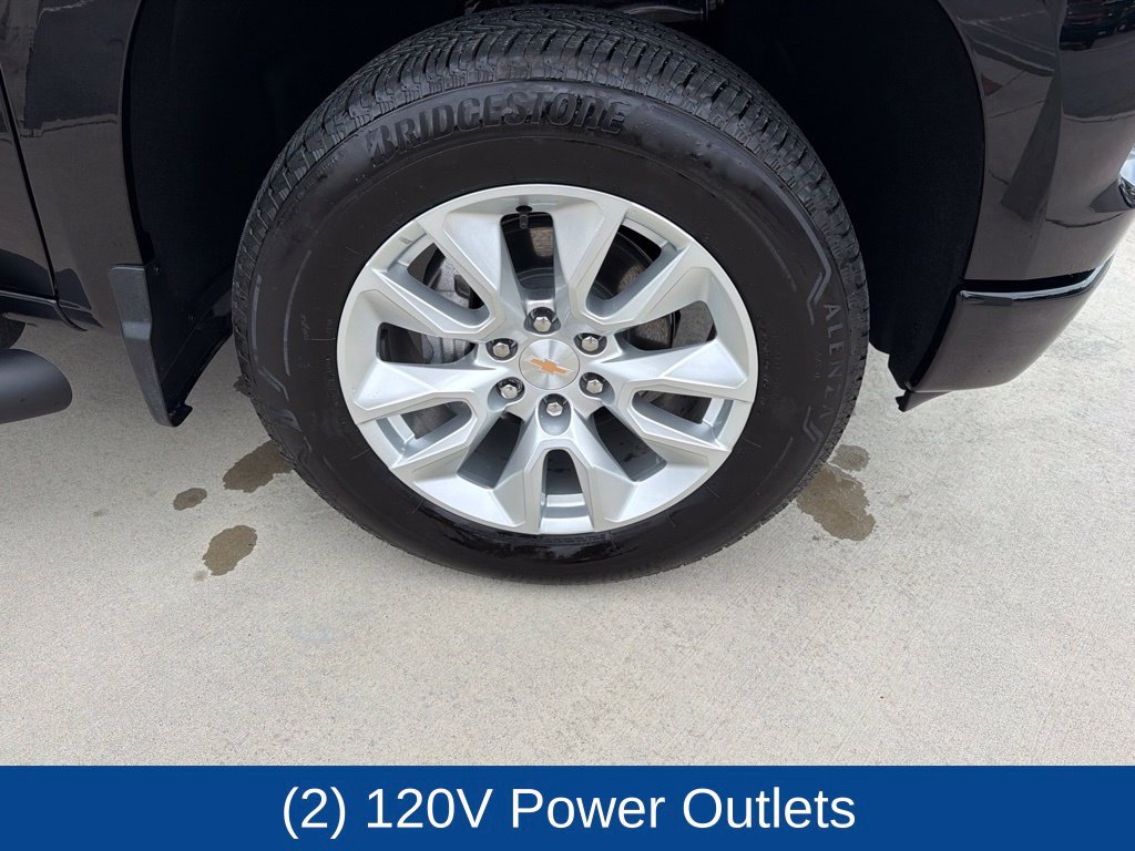 Used 2026 Chevrolet Silverado 1500 Custom AWD/4WD image 11