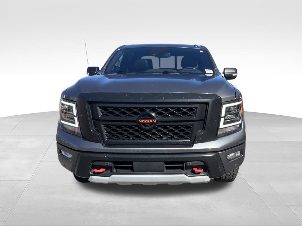 Used 2021 Nissan Titan PRO-4X w/ Pro-4x Convenience Package AWD/4WD image 10