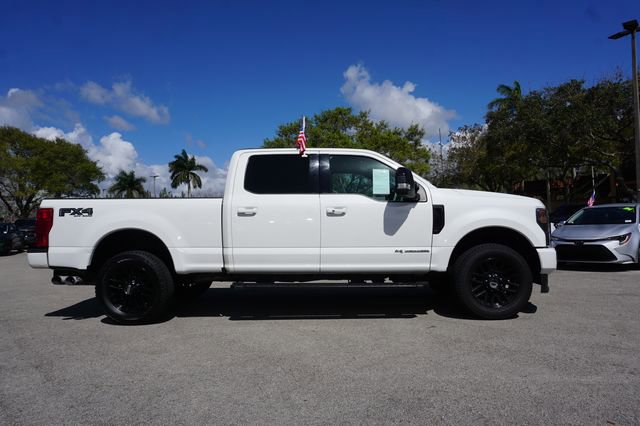 Certified 2022 Ford F250 Lariat w/ Black Appearance Package image 12
