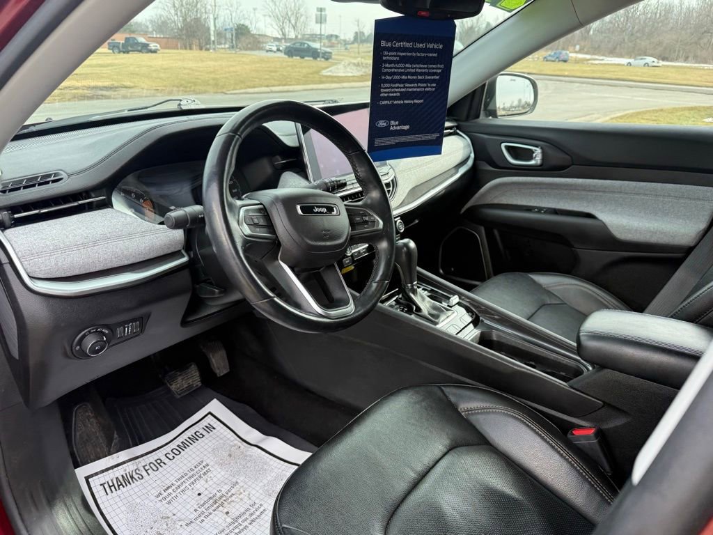 Used 2022 Jeep Compass Latitude w/ Sun and Sound Group image 21