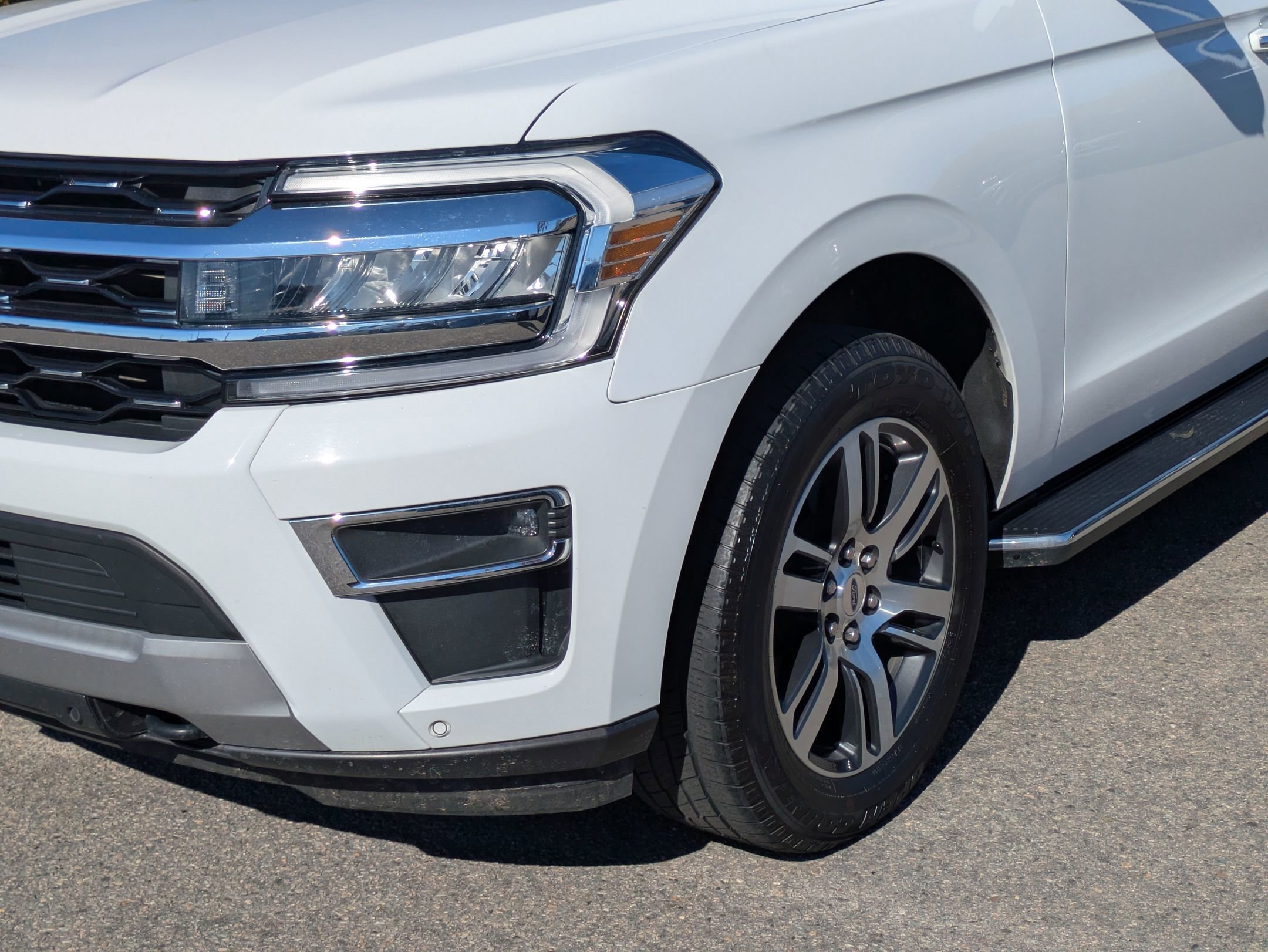 Certified 2023 Ford Expedition Limited image 10