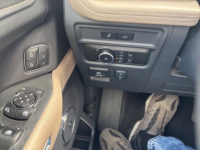 Certified 2024 Ford Expedition Limited AWD/4WD image 28