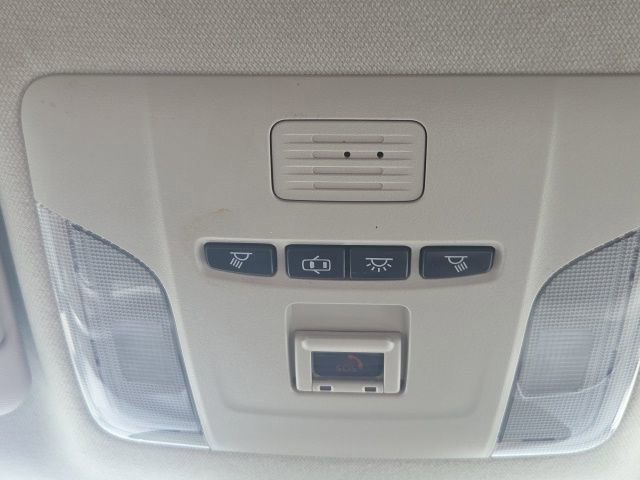 Used 2021 Toyota Corolla LE image 23