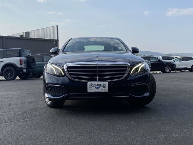Used 2017 Mercedes-Benz E 300 4MATIC w/ Premium 1 Package image 8