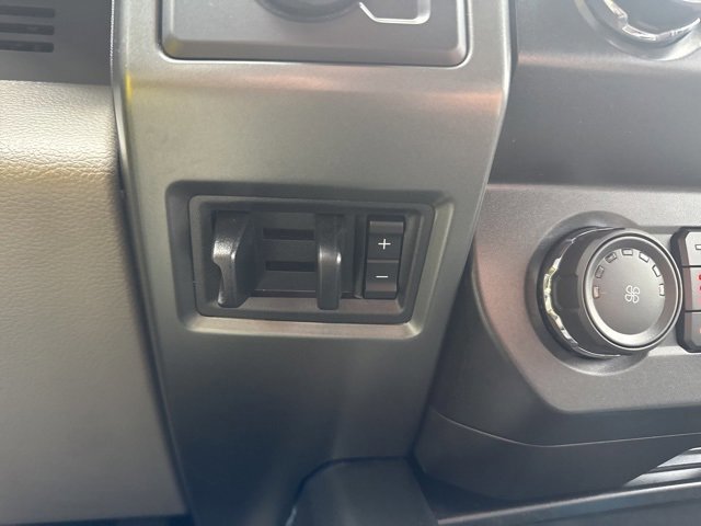 Certified 2022 Ford F350 XLT w/ XLT Premium Package image 37