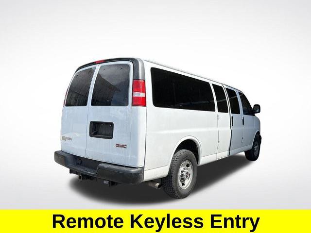 Used 2024 GMC Savana 3500 LS RWD image 4