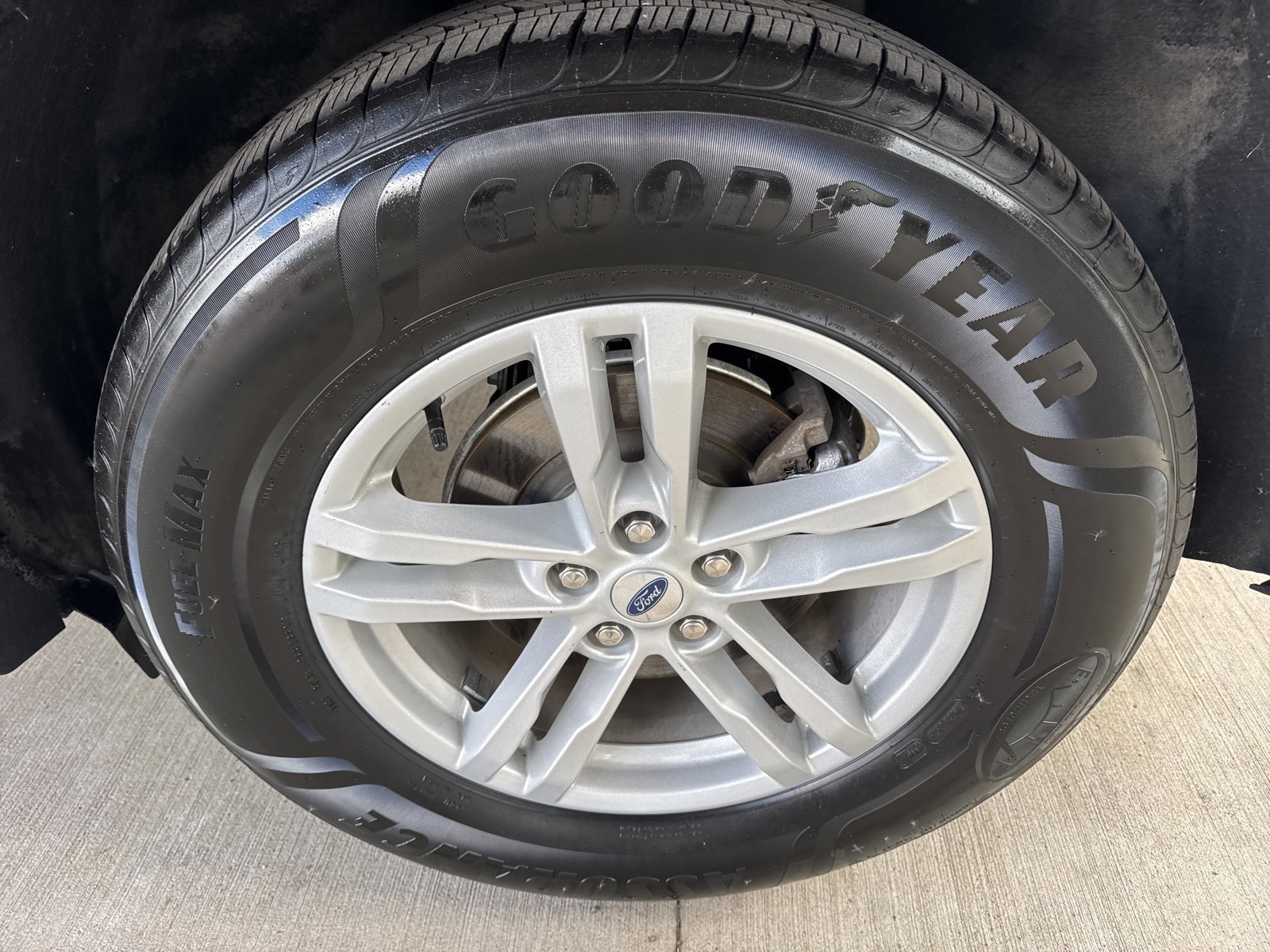 Certified 2023 Ford Explorer XLT image 19