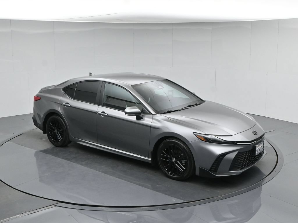 Used 2025 Toyota Camry SE FWD image 44
