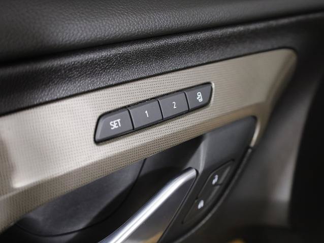 Used 2020 GMC Terrain SLT w/ Preferred Package AWD/4WD image 34
