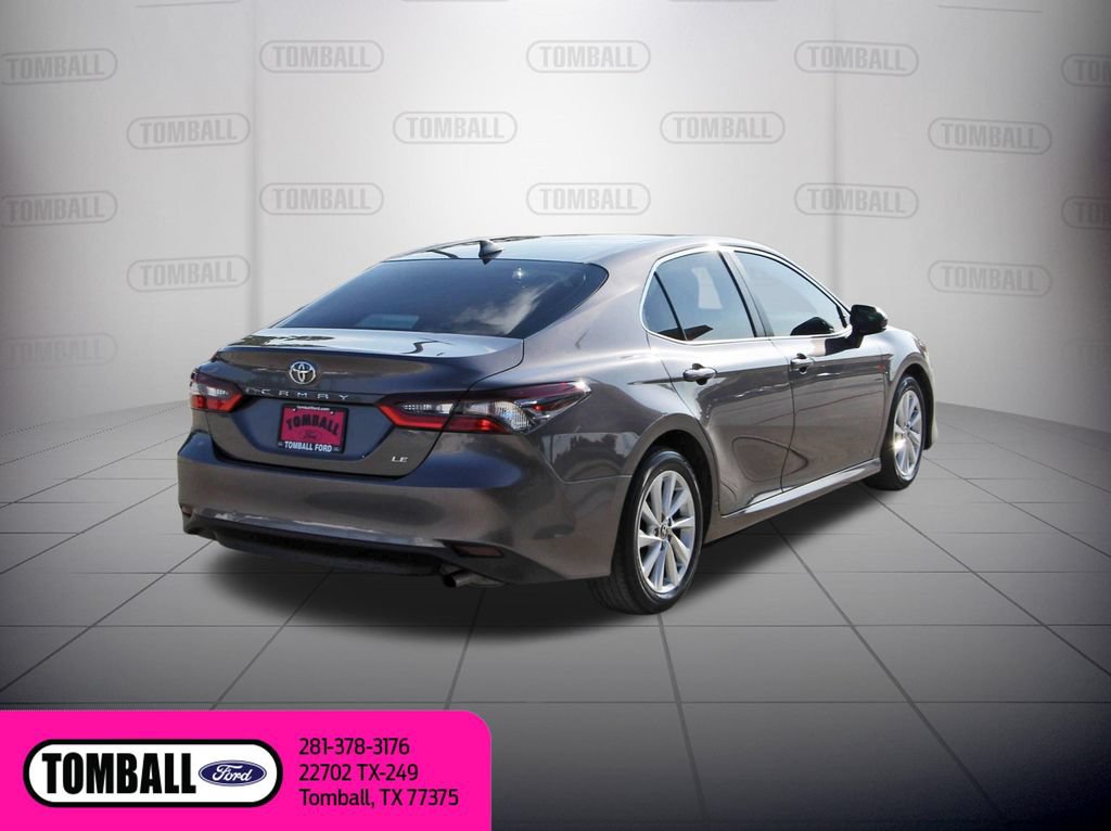 Used 2024 Toyota Camry LE FWD image 8