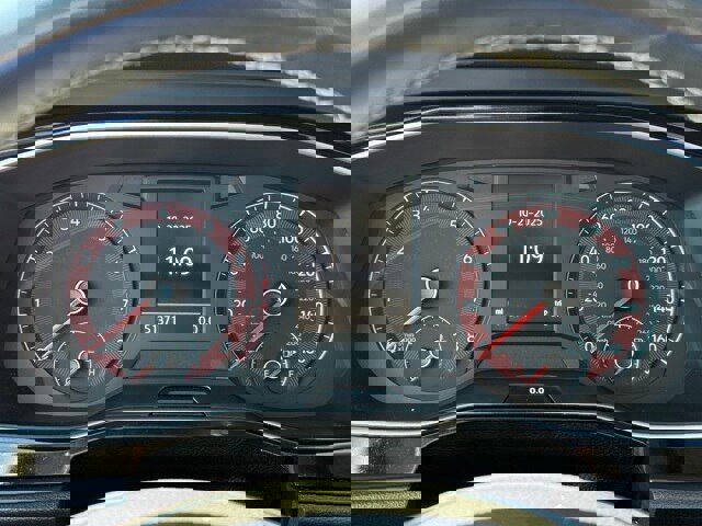 Used 2021 Volkswagen Jetta SE w/ SE Cold Weather Package image 31