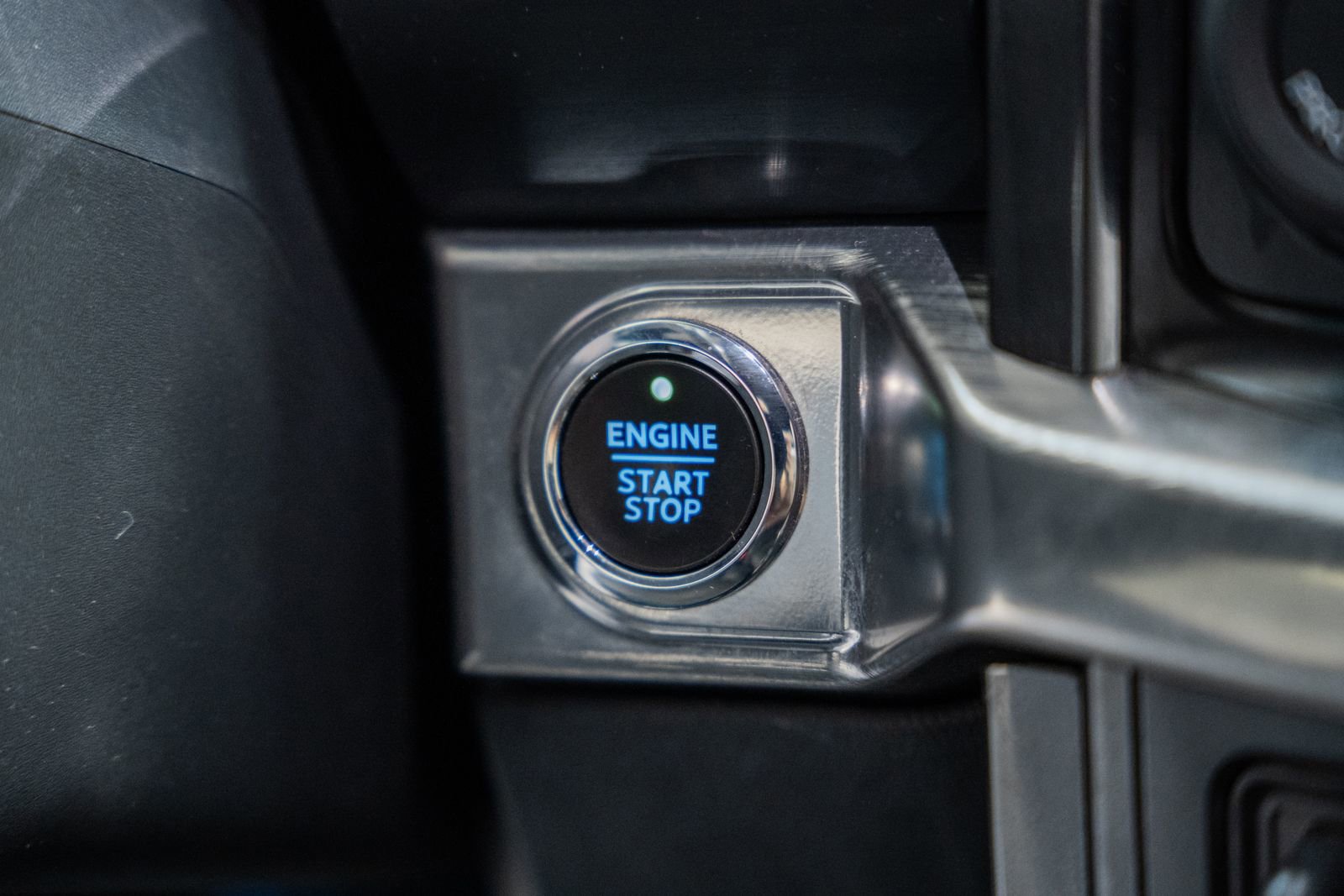 Certified 2021 Ford F150 Lariat w/ Equipment Group 502A High image 33