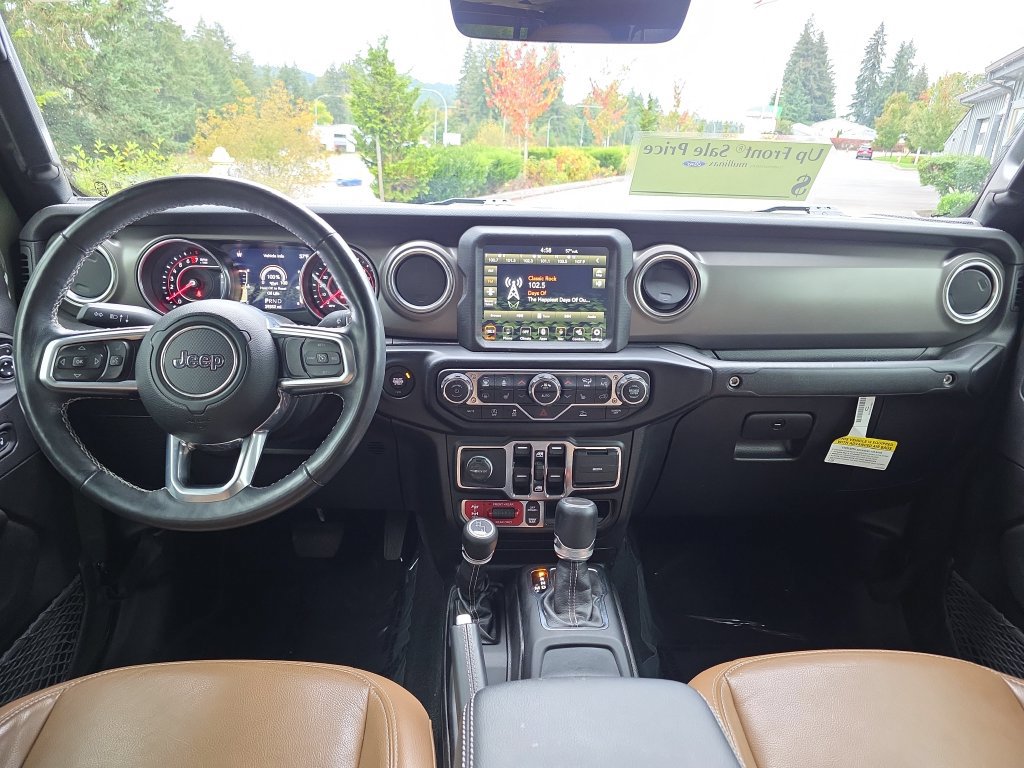 Used 2022 Jeep Gladiator Rubicon w/ Cold Weather Group AWD/4WD image 6