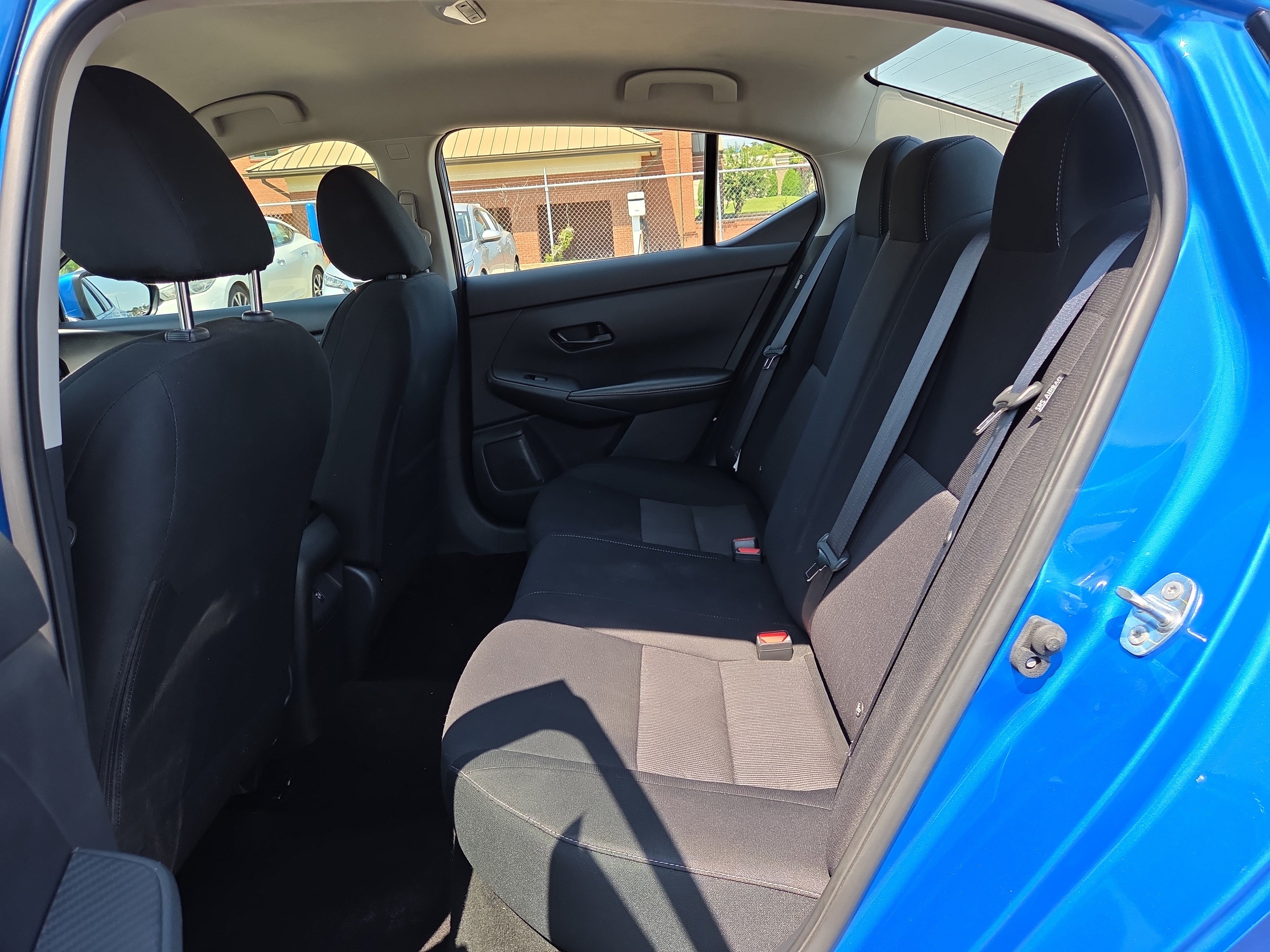 Used 2024 Nissan Sentra SV FWD image 11