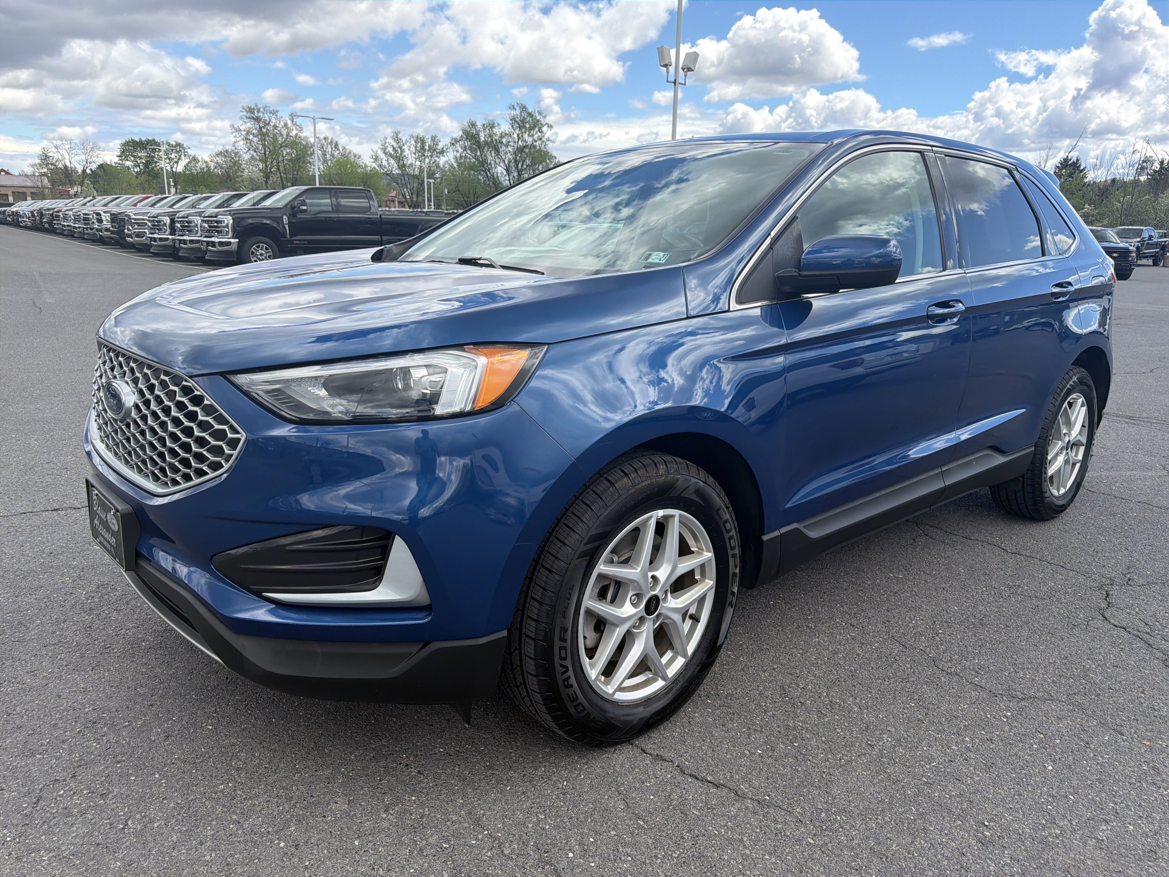 Certified 2023 Ford Edge SEL AWD/4WD image 8