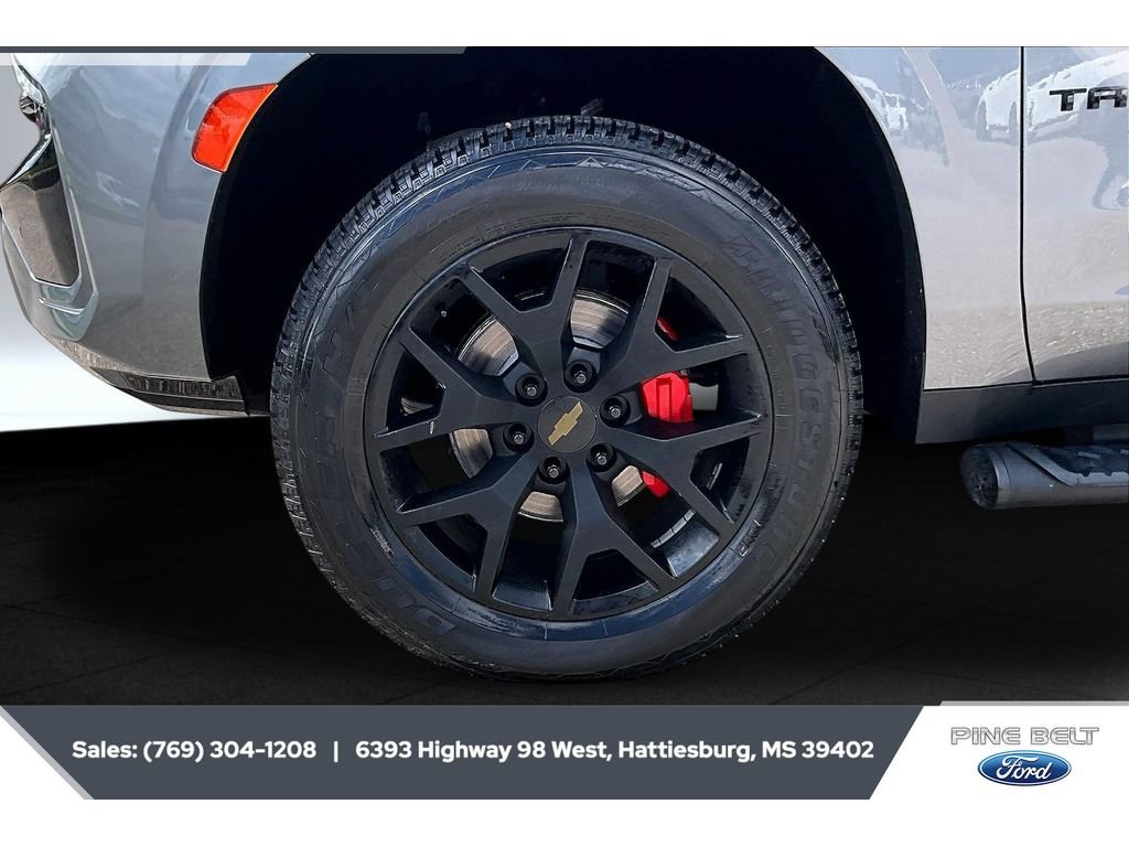 Used 2021 Chevrolet Tahoe Z71 w/ Z71 Signature Package AWD/4WD image 7