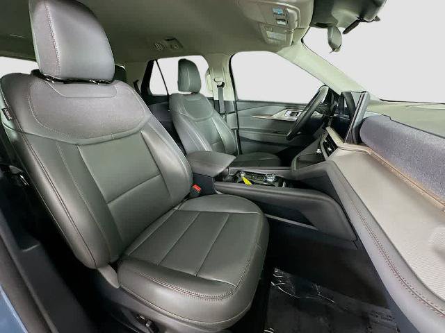 Certified 2025 Ford Explorer Active w/ Active Comfort Package RWD image 14
