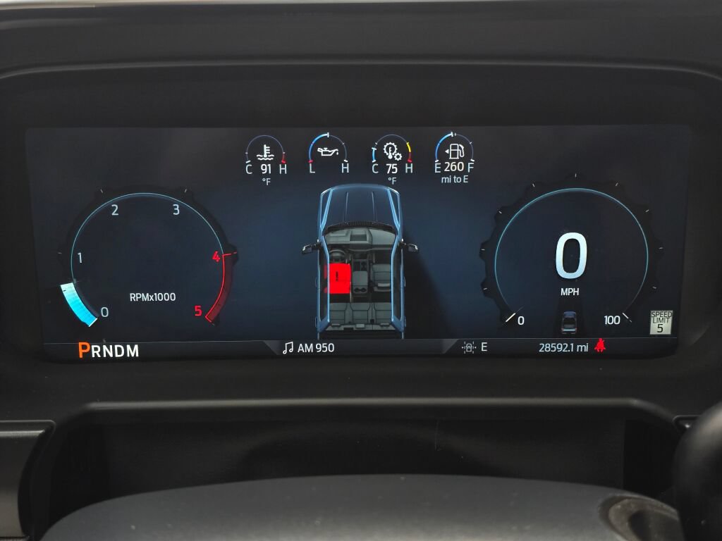 Certified 2025 Ford F350 Platinum w/ Platinum Plus Package AWD/4WD image 27