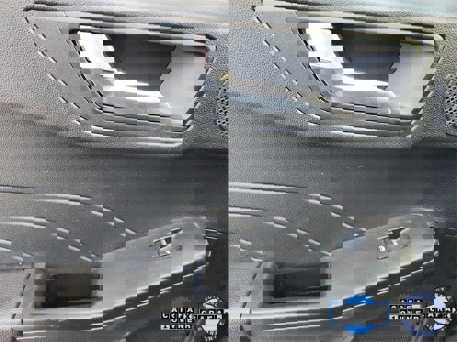 Certified 2022 Ford Escape SEL w/ SEL Stealth AWD Package image 29