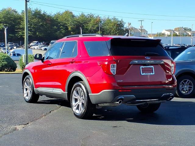 Certified 2022 Ford Explorer XLT AWD/4WD image 3