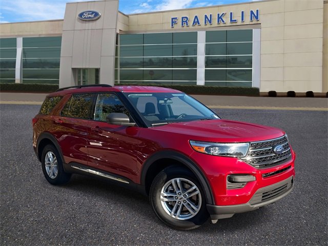 Certified 2022 Ford Explorer XLT w/ Class IV Trailer Tow Package