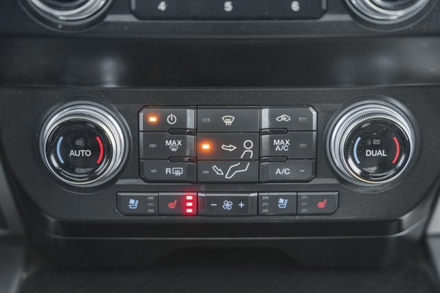 Certified 2021 Ford F350 Platinum image 28