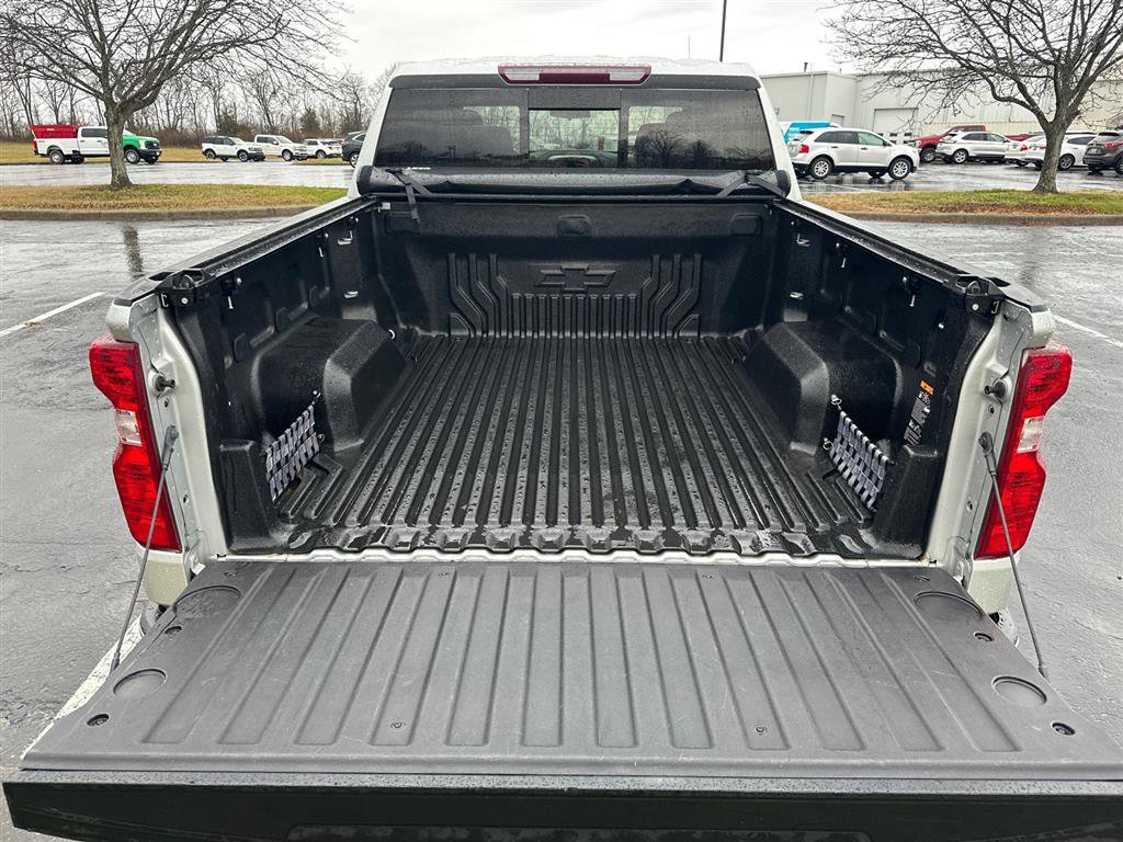 Used 2020 Chevrolet Silverado 1500 LT w/ All-Star Edition image 15