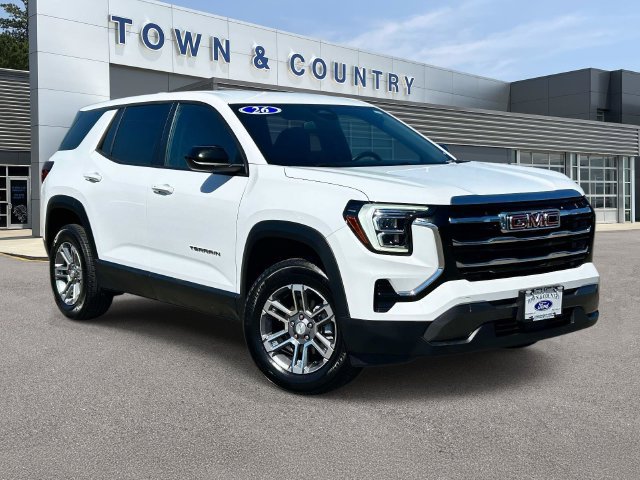 Used 2026 GMC Terrain Elevation