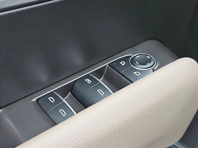 Used 2025 GMC Canyon Denali AWD/4WD image 22