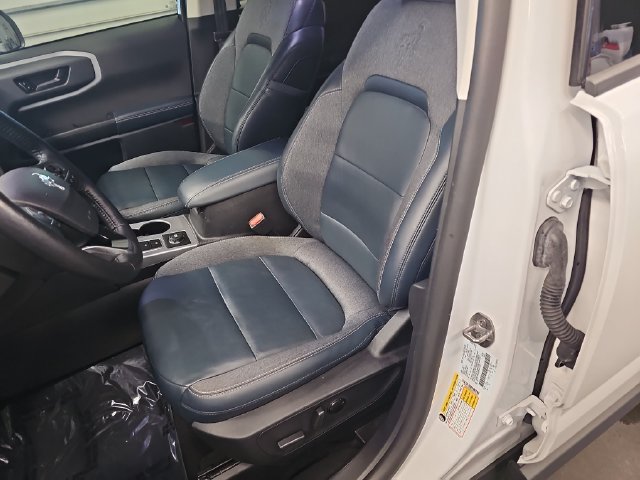 Certified 2023 Ford Bronco Sport Outer Banks AWD/4WD image 15