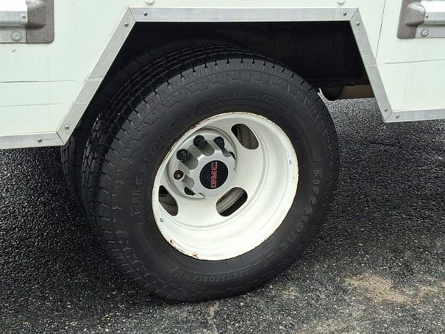 Used 2021 GMC Savana 3500 Extended w/ Power Convenience Package RWD image 26