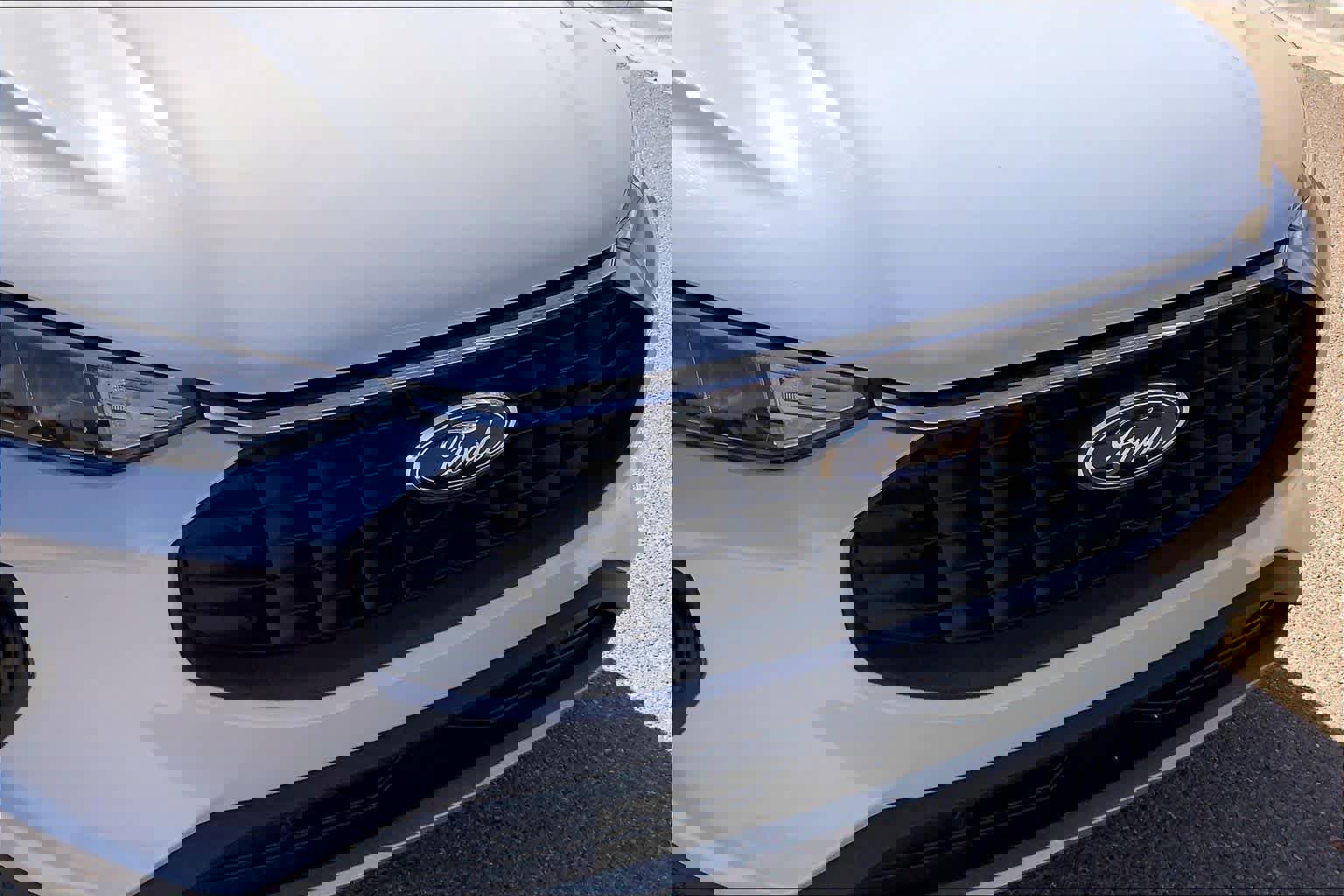 Certified 2025 Ford Escape Active FWD image 30