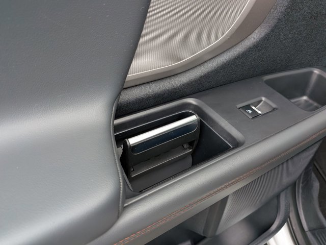 Certified 2025 Ford Expedition Active image 27