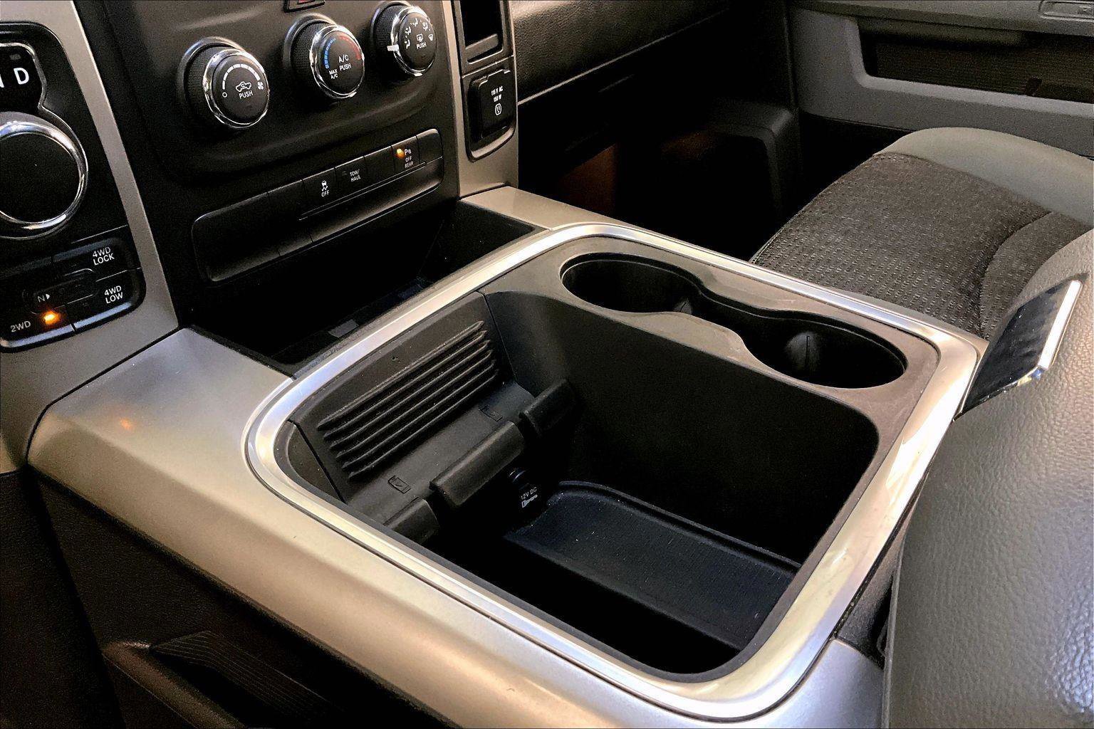 Used 2019 RAM 1500 Classic Warlock image 16