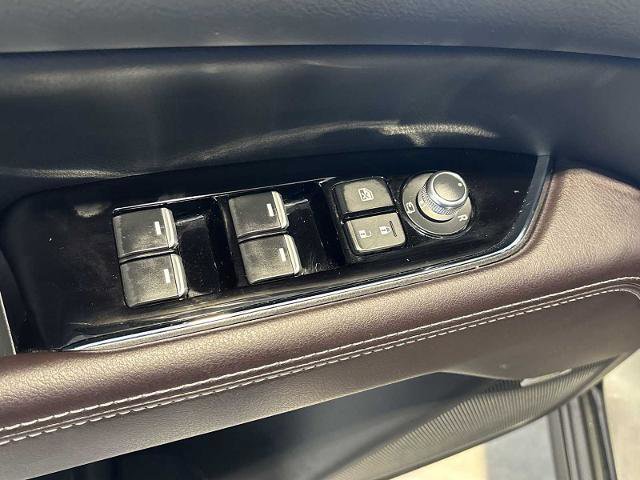 Used 2024 MAZDA CX-5 Signature image 23