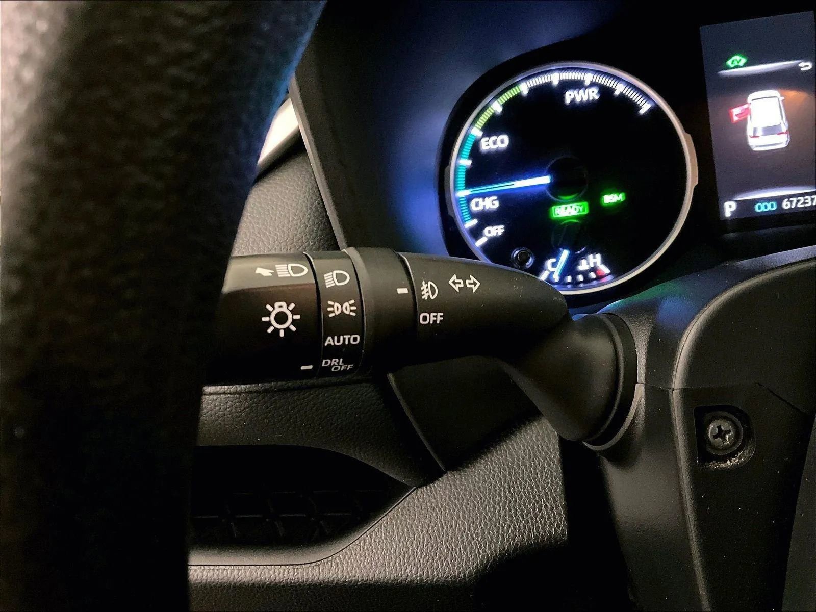 Used 2019 Toyota RAV4 XLE image 30