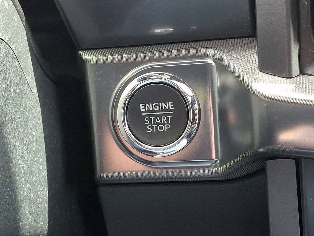 Certified 2025 Ford F150 Lariat w/ Equipment Group 501A Mid AWD/4WD image 26
