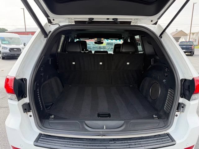 Used 2020 Jeep Grand Cherokee Laredo w/ Laredo X Package AWD/4WD image 20