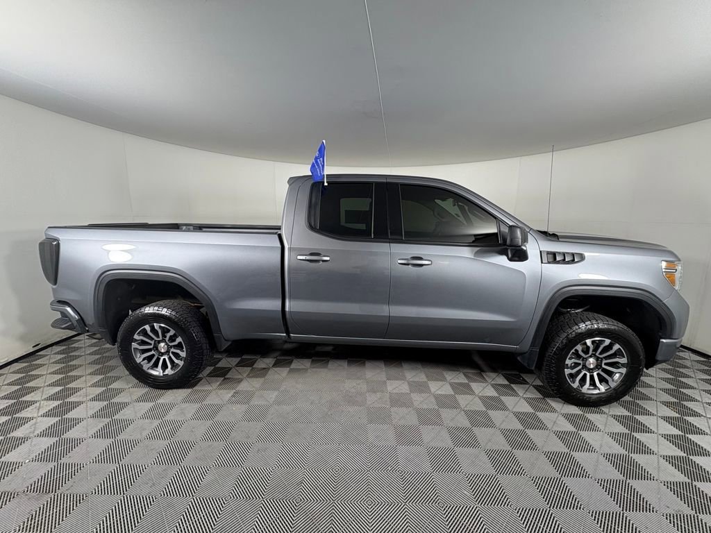 Used 2020 GMC Sierra 1500 Elevation w/ Elevation Value Package image 6