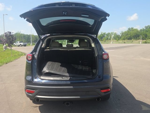 Used 2018 MAZDA CX-9 Touring AWD/4WD image 10